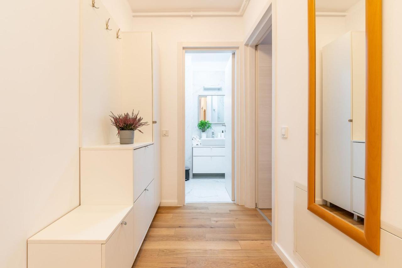North Likehome Comfort Bukarest Exteriör bild