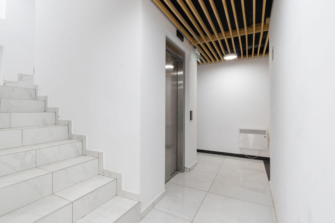 North Likehome Comfort Bukarest Exteriör bild